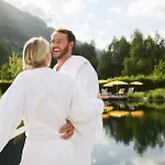 Hotel apartamentowy Aktiv- & Gesundheitsresort Gxund - Thermeneintritt Inklusive 4*