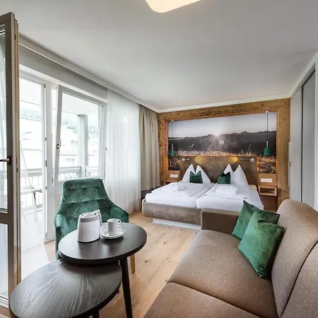 Aktiv- & Gesundheitsresort Gxund - Thermeneintritt Inklusive 4* باد هوفغاستين