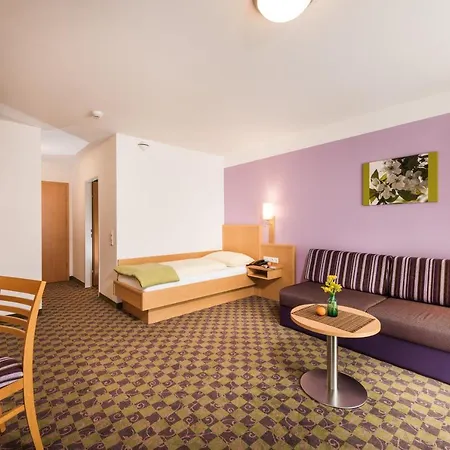 Aktiv- & Gesundheitsresort Gxund - Thermeneintritt Inklusive 公寓式酒店 巴特霍夫加施泰因