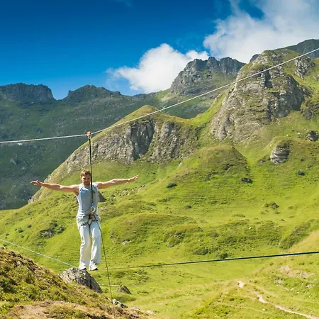 Appart hôtel Aktiv- & Gesundheitsresort Gxund - Thermeneintritt Inklusive Bad Hofgastein